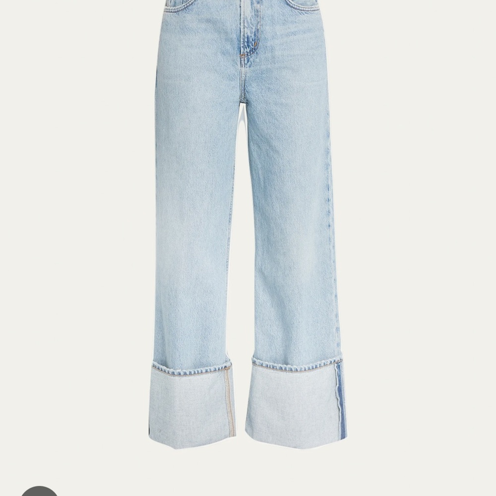 Goldsign cuffed hem size 31 light denim. Wide straight fit.
